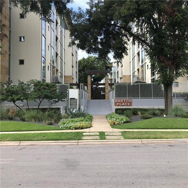 property at 1600 Barton Springs Rd