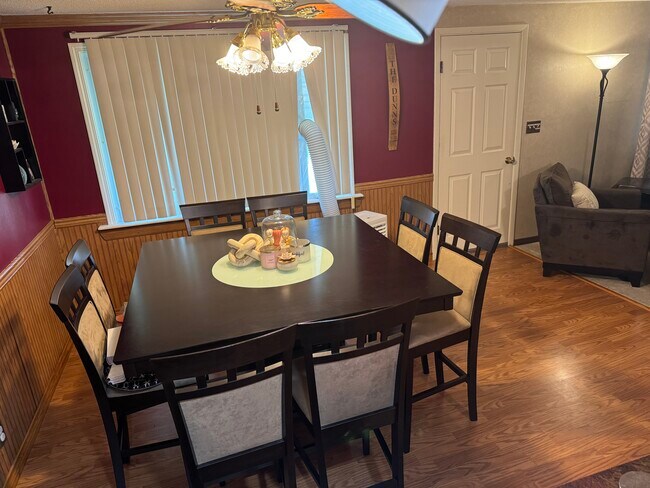 35 Beechwood Pl in Buffalo, NY - Building Photo - Building Photo