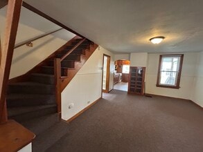 2226 Lincoln St, Unit 1 in Williamsport, PA - Building Photo - Building Photo