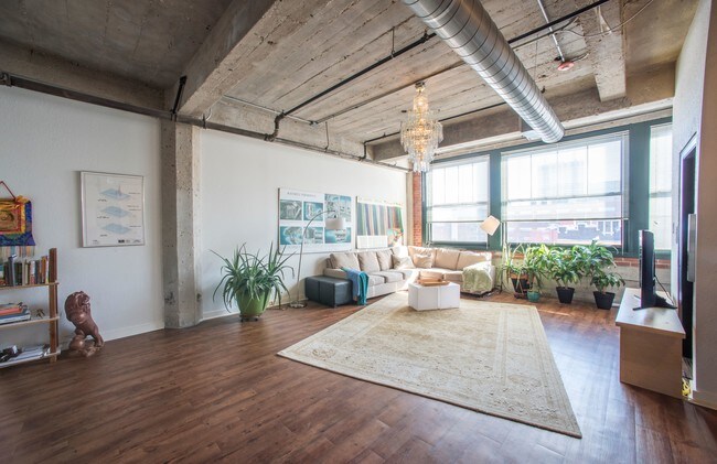 934 Broadway Blvd-Unit -1B in Kansas City, MO - Foto de edificio - Building Photo
