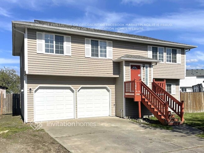 604 Cammarano Ct SW in Orting, WA - Building Photo - Building Photo