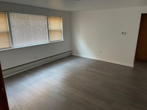 4342 Warren Ave, Unit 4342 Warren Avenue GN in Hillside, IL - Building Photo - Building Photo