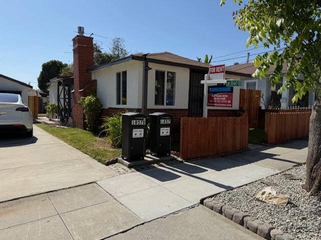 1857 Stanley Ave, Unit #A in Signal Hill, CA - Building Photo - Building Photo