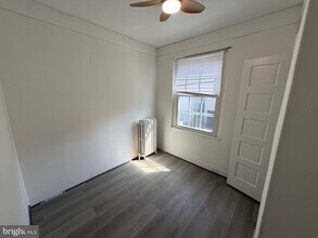 1327 S Newkirk St in Philadelphia, PA - Building Photo - Building Photo