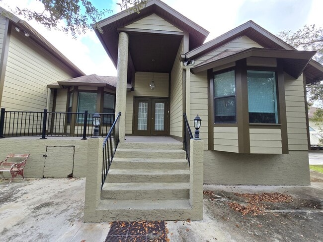 property at 4464 Hidden River Rd