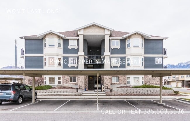 property at 56 E Resaca Dr