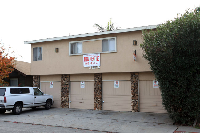 3114 E 6th St in Long Beach, CA - Foto de edificio - Building Photo