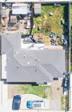 7814 Alhambra Dr in Huntington Beach, CA - Building Photo - Building Photo