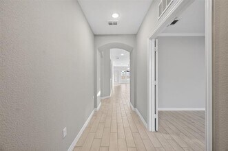 5705 Merchant Dr in McKinney, TX - Building Photo - Building Photo