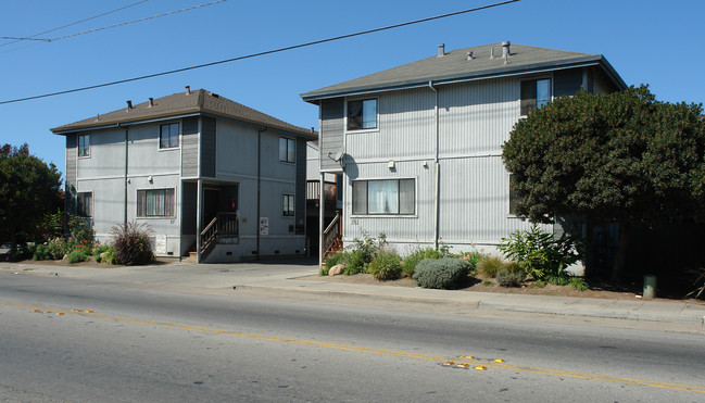 119 Riverside Dr in Watsonville, CA - Building Photo - Building Photo