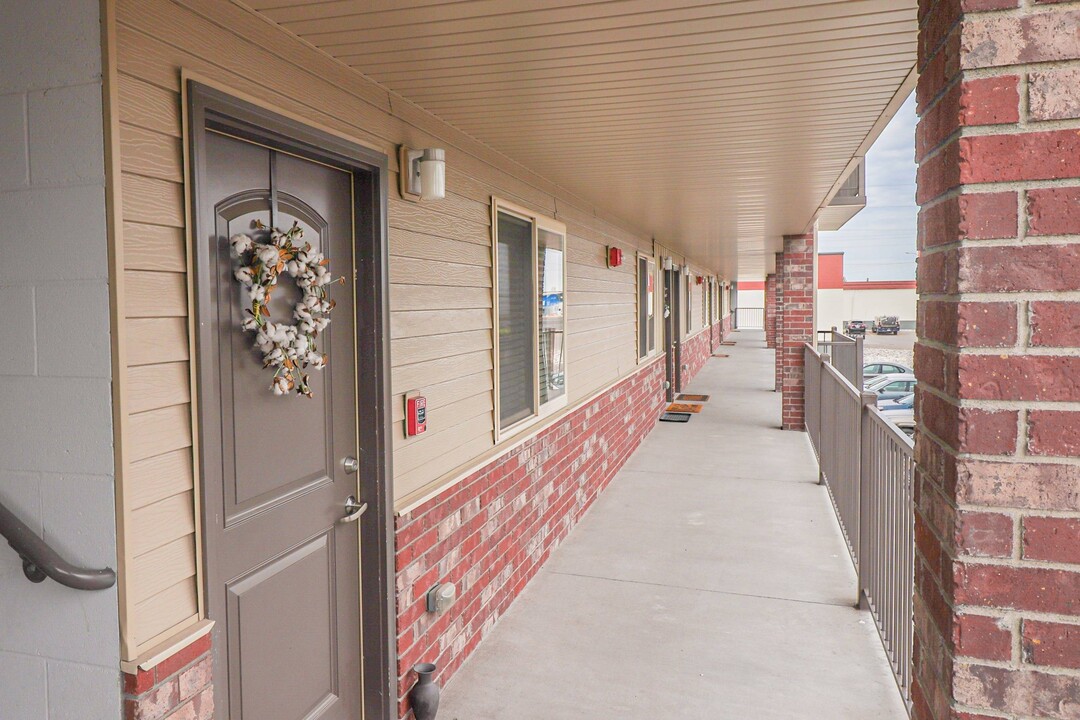 University Gateway in Rexburg, ID - Building Photo