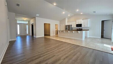 5050 SW 91st St in Ocala, FL - Foto de edificio - Building Photo