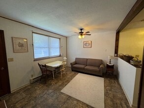 4086 Nettle Knob Rd in West Jefferson, NC - Building Photo - Building Photo