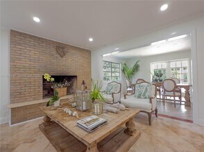 730 SW 80th St in Coral Gables, FL - Building Photo - Building Photo