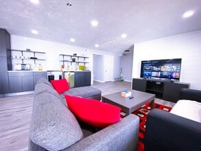 14380 Henry Day Rd, Unit Entire House in Draper, UT - Foto de edificio - Building Photo