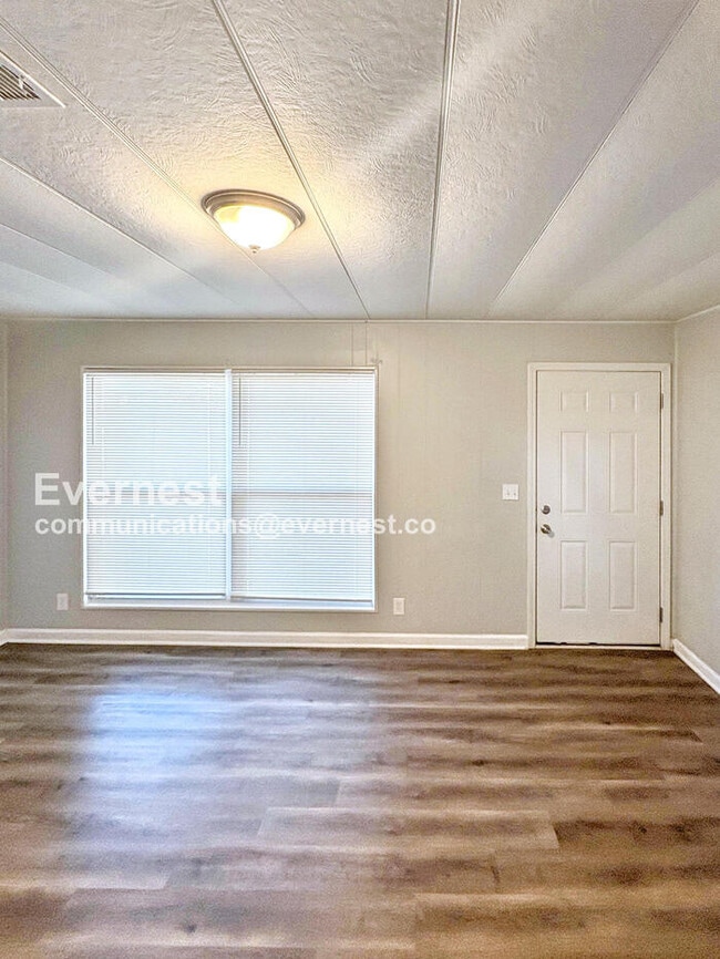 525 Landers St in Monroe, GA - Building Photo - Building Photo