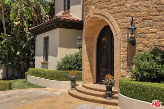 4718 White Oak Ave in Los Angeles, CA - Building Photo - Building Photo