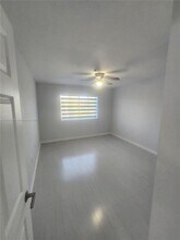 4440 NW 107th Ave in Doral, FL - Building Photo - Building Photo