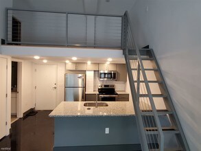 805 W Cary St in Richmond, VA - Building Photo - Building Photo