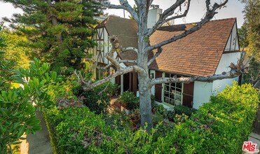 923 Spaulding Ave in Los Angeles, CA - Building Photo - Building Photo
