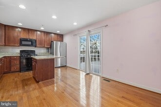 1208 Corolla Ct in Catonsville, MD - Building Photo - Building Photo