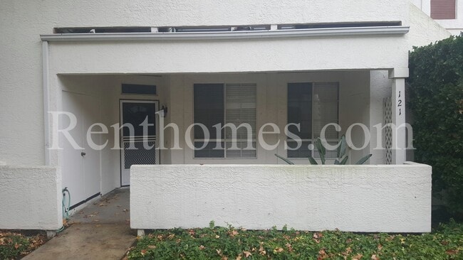 11530 Caminito La Bar in San Diego, CA - Building Photo - Building Photo