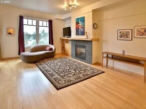 3525 NE 50th Ave in Portland, OR - Building Photo - Building Photo