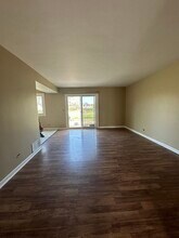 2152 Mallard Ln in Hanover Park, IL - Building Photo - Building Photo