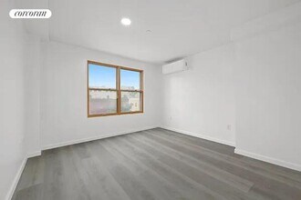 217 9th St in Brooklyn, NY - Building Photo - Building Photo