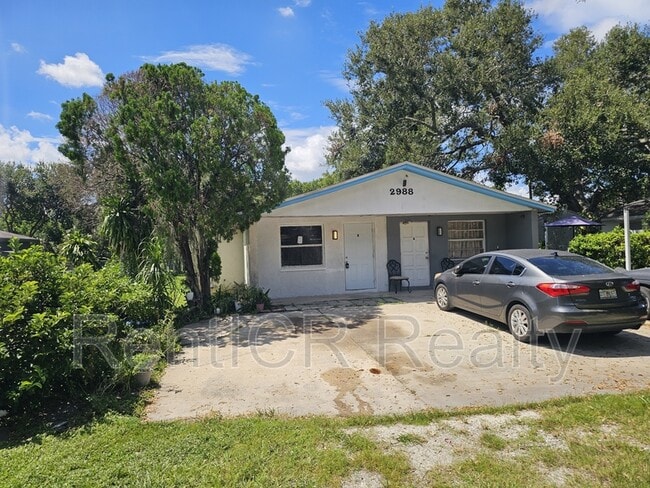 property at 2988 Green Acres Ave