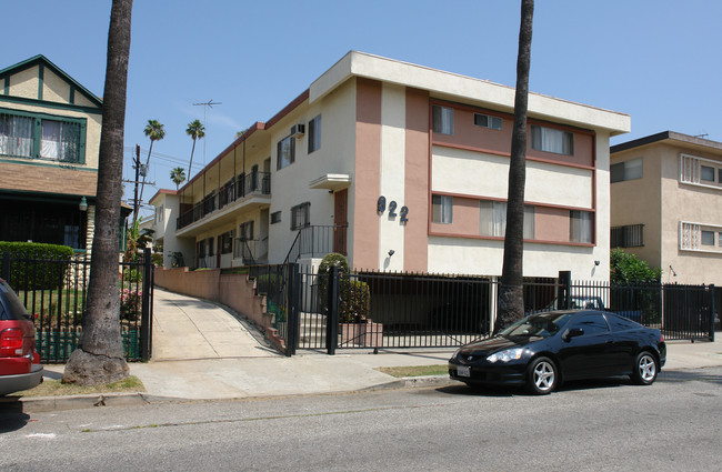 922 Fedora St in Los Angeles, CA - Foto de edificio - Building Photo