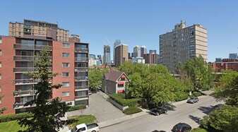 725-715 15 Ave SW in Calgary, AB - Building Photo