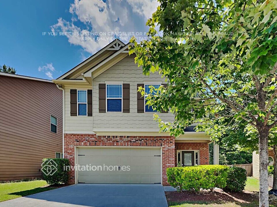 471 Sweet Ashley Way in Loganville, GA - Building Photo