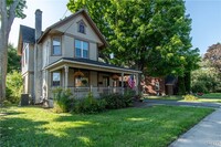 622 Holcomb St in Watertown, NY - Foto de edificio - Building Photo