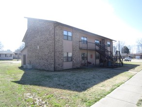 River View Apartments in Dardanelle, AR - Building Photo - Building Photo