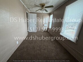 305 Howe St in Lansing, MI - Building Photo - Building Photo