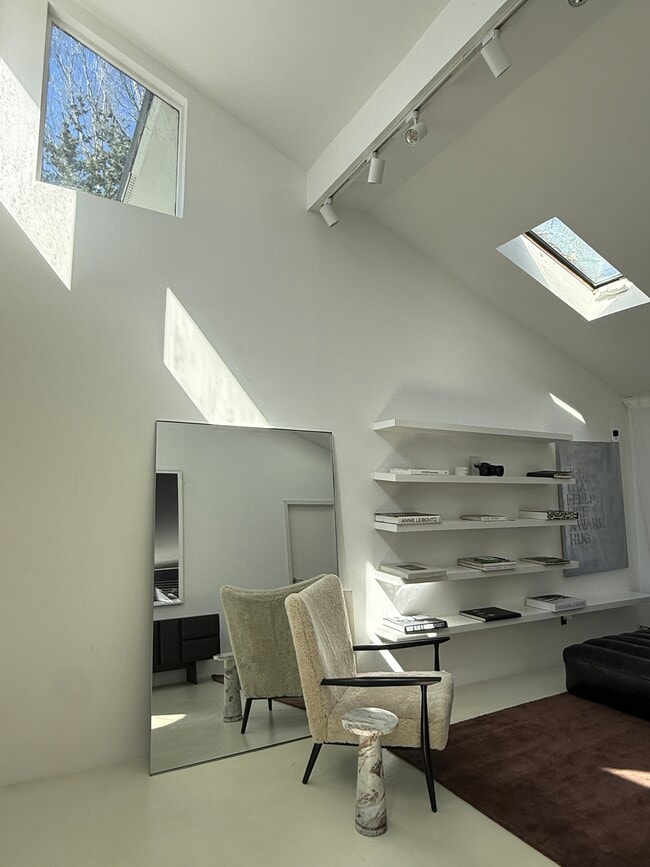 40 Dogwood Ln in Wading River, NY - Building Photo - Building Photo