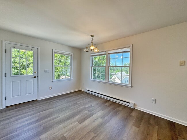 4 Girard St in Norwalk, CT - Building Photo - Building Photo