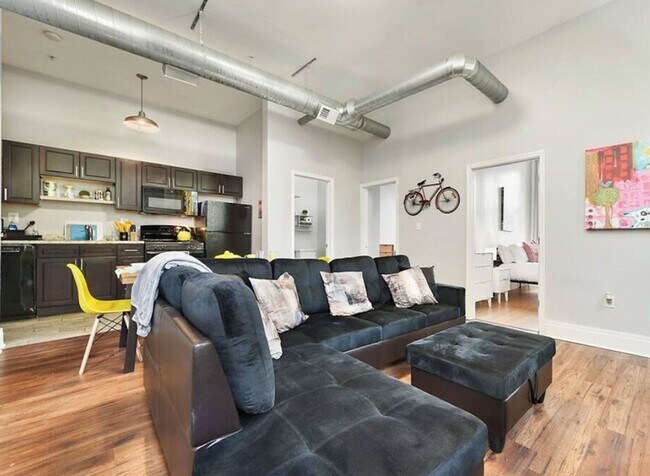 2134 E Carson St in Pittsburgh, PA - Building Photo - Building Photo