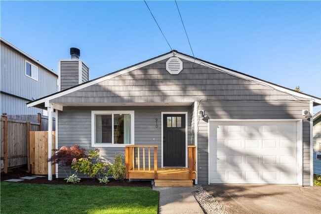 property at 910 N 101st St