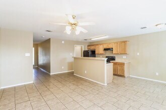 1456 Pine Ln in Fort Worth, TX - Foto de edificio - Building Photo