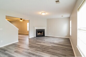 121 Macallan Ct in Summerville, SC - Building Photo - Building Photo