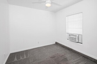 6972 Dock Ct in San Diego, CA - Building Photo - Building Photo