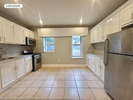 656 MacDonough St in Brooklyn, NY - Building Photo