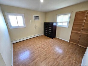 56 Applegate Dr in Central Islip, NY - Building Photo - Building Photo