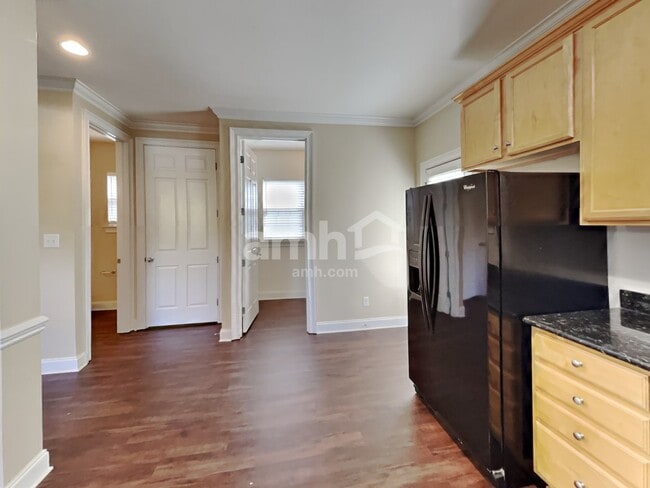 16527 Ambassador Park Dr in Huntersville, NC - Foto de edificio - Building Photo