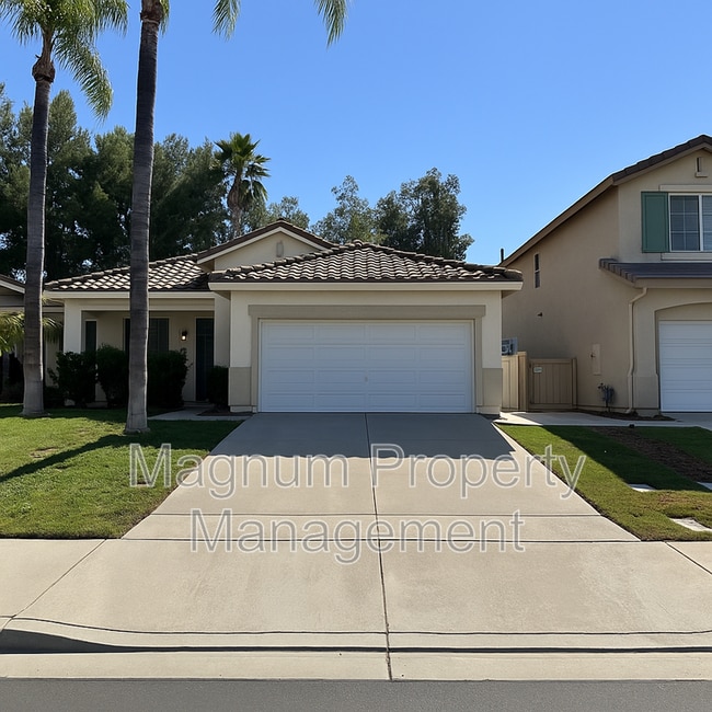 property at 31898 Calle Ballentine