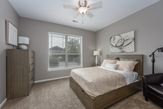 The Trellises Apartments in Florence, KY - Building Photo - Building Photo