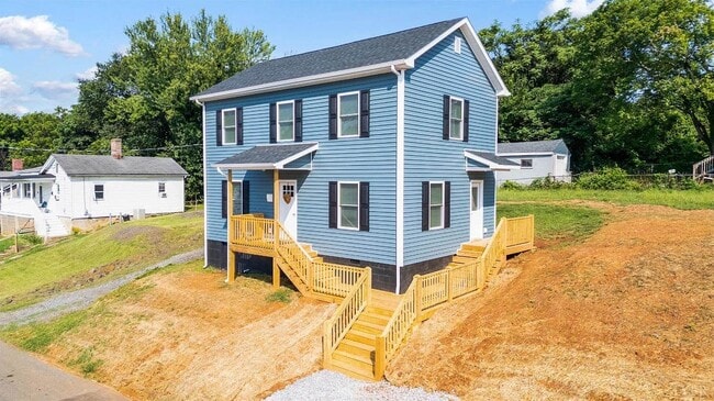1209 16th St in Lynchburg, VA - Building Photo - Building Photo