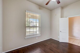 166 Jaxxon Pointe Dr in Montgomery, TX - Building Photo - Building Photo